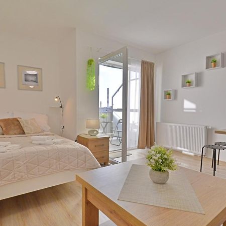 Sunset Apartments - Plac Slowianski 10 斯维诺乌伊希切 外观 照片